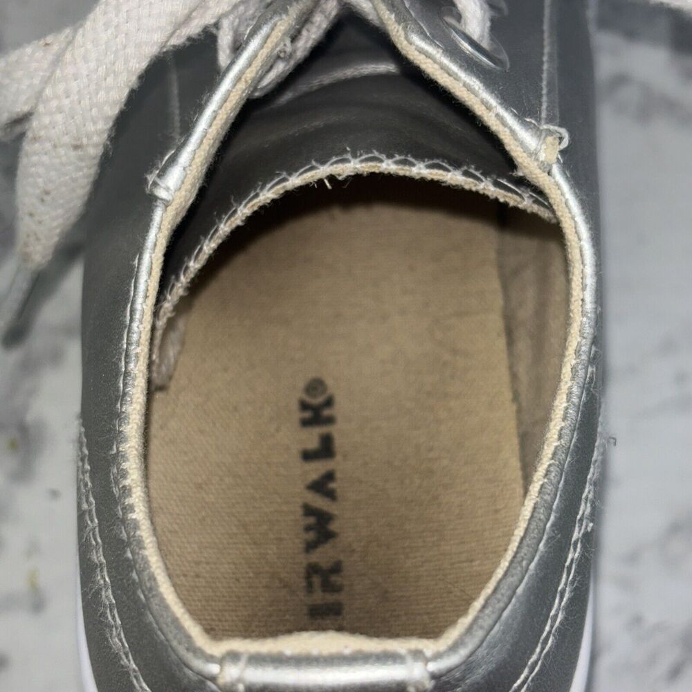 AIRWALK Legacee Silver Metallic Low Top Sneakers Shoes Size 8 - Picture 12 of 14
